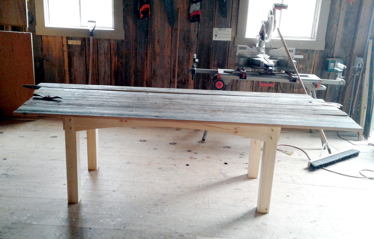 timber frame dining room table completed
